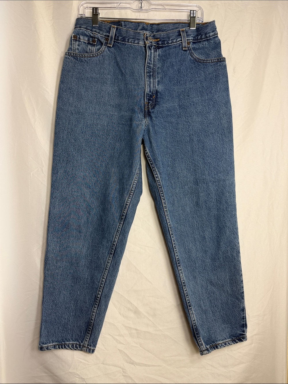 Vintage 90s Levi's 550 Relaxed Fit Tapered Leg Jeans Medium Wash 32x25